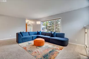 9638 SW 50th Ave, Portland, OR 97219 - Photo 8