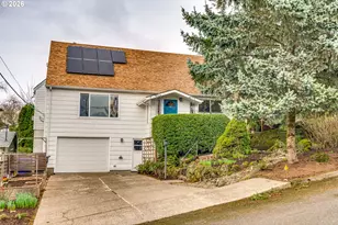 9638 SW 50th Ave, Portland, OR 97219 - Photo 1