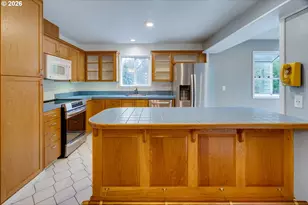 9638 SW 50th Ave, Portland, OR 97219 - Photo 12