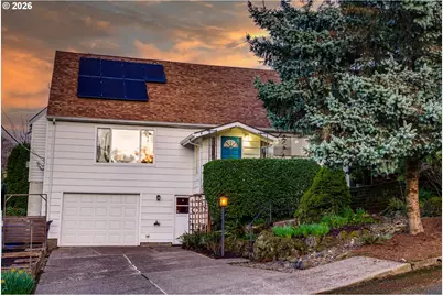 9638 SW 50th Ave, Portland, OR 97219 - Photo 1