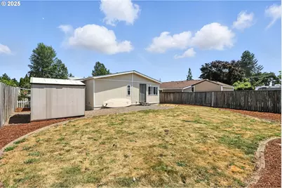 1000 S McKern Ct #29, Newberg, OR 97132 - Photo 12