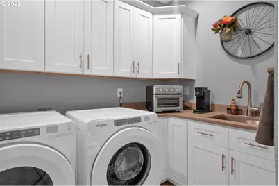 83591 Sauter Dr, Florence, OR 97439 - Photo 20