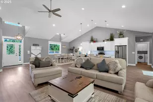 83591 Sauter Dr, Florence, OR 97439 - Photo 4