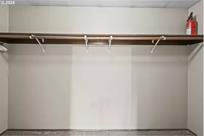 7480 SW Taylors Ferry Rd, Portland, OR 97223 - Photo 26