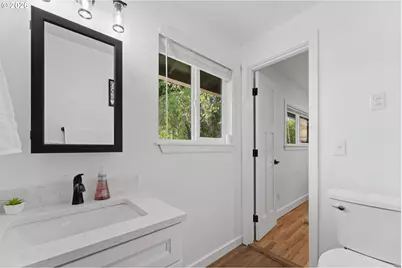 11910 NE 6th St, Vancouver, WA 98684 - Photo 22