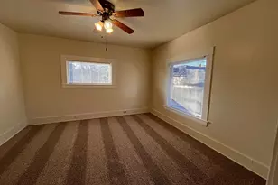 1712 SE Main St, Portland, OR 97214 - Photo 8