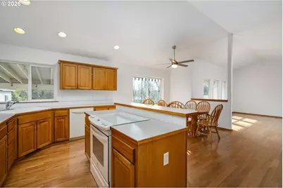 52364 NE 14th St, Scappoose, OR 97056 - Photo 16