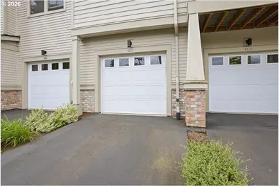 17126 SW Snowdale St #208, Beaverton, OR 97007 - Photo 2
