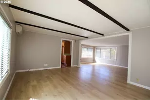 1600 Rhododendron Dr, Florence, OR 97439 - Photo 12