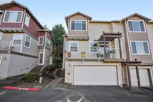 10739 SW Canterbury Ln, Portland, OR 97224 - Photo 2