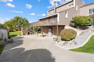 495 NW 9th St, Hermiston, OR 97838 - Photo 40