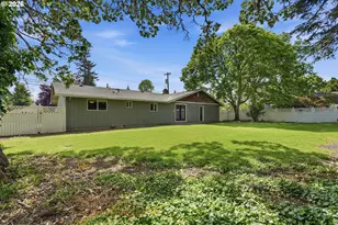 405 SW Elmwood Ave, McMinnville, OR 97128 - Photo 26