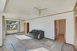 1489 Union Ave, North Bend, OR 97459 - Photo 12