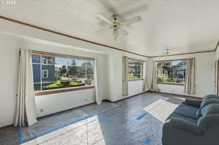 1489 Union Ave, North Bend, OR 97459 - Photo 10