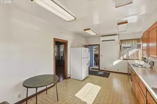 1489 Union Ave, North Bend, OR 97459 - Photo 24