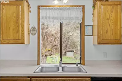 2277 Cougar Creek Rd, Oakland, OR 97462 - Photo 12