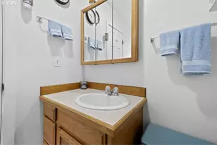 2277 Cougar Creek Rd, Oakland, OR 97462 - Photo 22