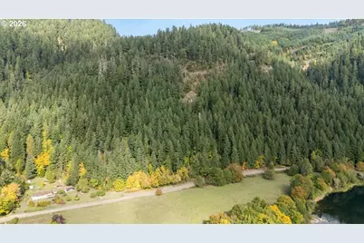 2277 Cougar Creek Rd, Oakland, OR 97462 - Photo 32