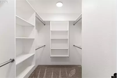 1876 SW Mistybrook Dr, Grants Pass, OR 97527 - Photo 10