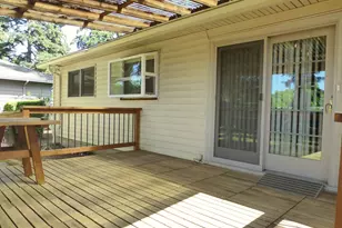 12339 NE Multnomah St, Portland, OR 97230 - Photo 32