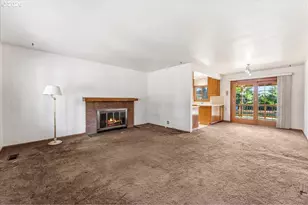 12339 NE Multnomah St, Portland, OR 97230 - Photo 6