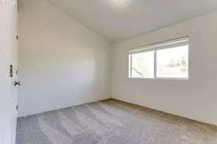 3685 Westleigh St, Eugene, OR 97405 - Photo 8