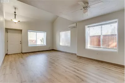 3685 Westleigh St, Eugene, OR 97405 - Photo 2