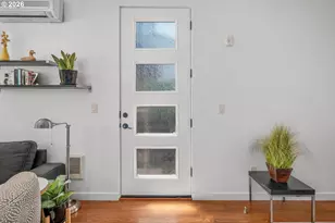 4319 SE Division St, Portland, OR 97206 - Photo 4