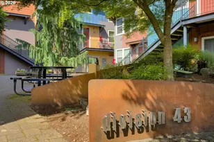 4319 SE Division St, Portland, OR 97206 - Photo 24