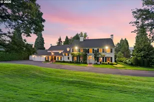 2393 S Military Rd, Portland, OR 97219 - Photo 4