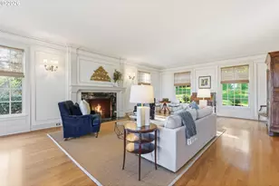 2393 S Military Rd, Portland, OR 97219 - Photo 8