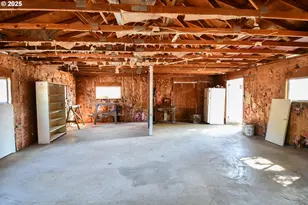 4913 Melody Ln, Roseburg, OR 97471 - Photo 20