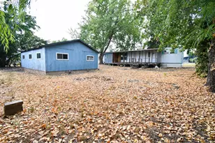 4913 Melody Ln, Roseburg, OR 97471 - Photo 16