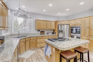 14737 SW Fern St, Portland, OR 97223 - Photo 12
