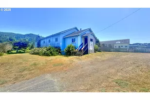 33043 Nesika Rd, Gold Beach, OR 97444 - Photo 2
