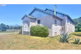 33043 Nesika Rd, Gold Beach, OR 97444 - Photo 22