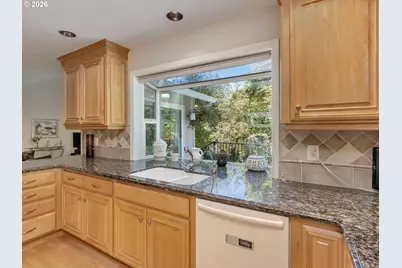 8865 SW Scheckla Dr, Tigard, OR 97224 - Photo 18