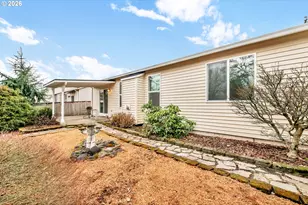 1493 Adelman Loop, Eugene, OR 97402 - Photo 36