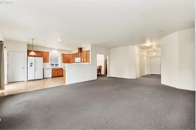 1493 Adelman Loop, Eugene, OR 97402 - Photo 6