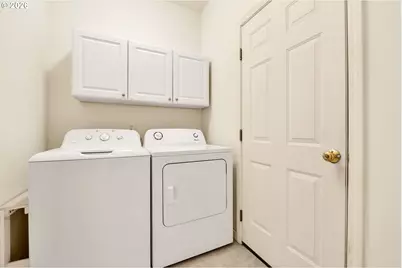 1493 Adelman Loop, Eugene, OR 97402 - Photo 30