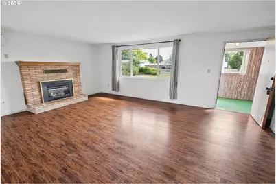 545 SE Goodnight Ave, Corvallis, OR 97333 - Photo 6