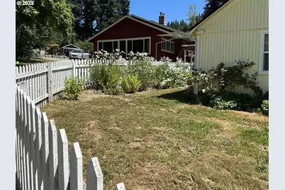 19910 NE 356th St, Yacolt, WA 98675 - Photo 28