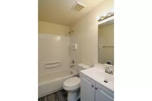 8924 SE Ellis St, Portland, OR 97266 - Photo 18