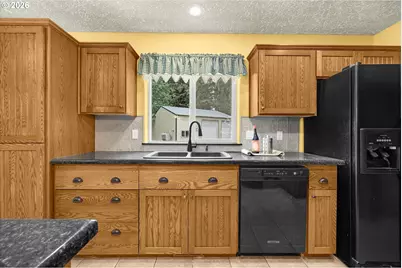 21804 SE Shade Tree Ln, Sandy, OR 97055 - Photo 8