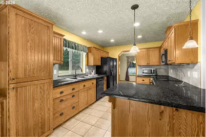 21804 SE Shade Tree Ln, Sandy, OR 97055 - Photo 8