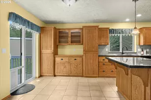 21804 SE Shade Tree Ln, Sandy, OR 97055 - Photo 10