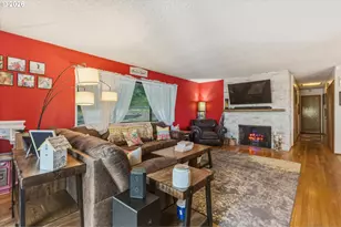 2326 Cedar Pl, Longview, WA 98632 - Photo 4