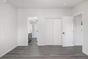 2600 NE 205th Ave, Fairview, OR 97024 - Photo 10