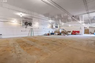 31909 SE Hwy 211, Eagle Creek, OR 97022 - Photo 34