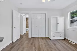 8015 SW 36th Ave, Portland, OR 97219 - Photo 28